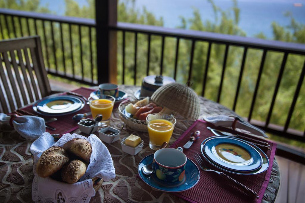 Casa Vermelha Guest House Ilhabela Zewnętrze zdjęcie
